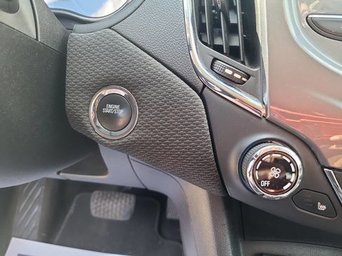 Used 2016 Chevrolet Cruze LT w/ Convenience Package image 22