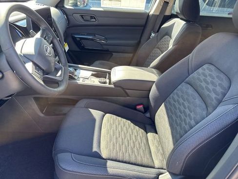 New 2026 Nissan Pathfinder SV AWD/4WD image 4