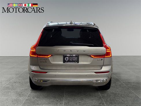Certified 2023 Volvo XC60 B5 Plus w/ Climate Package image 4