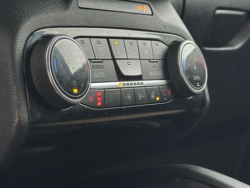 Used 2022 Ford Escape Titanium w/ Titanium Elite Package image 15