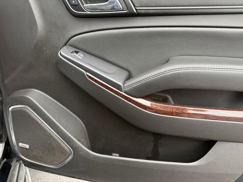 Used 2016 GMC Yukon SLE image 21