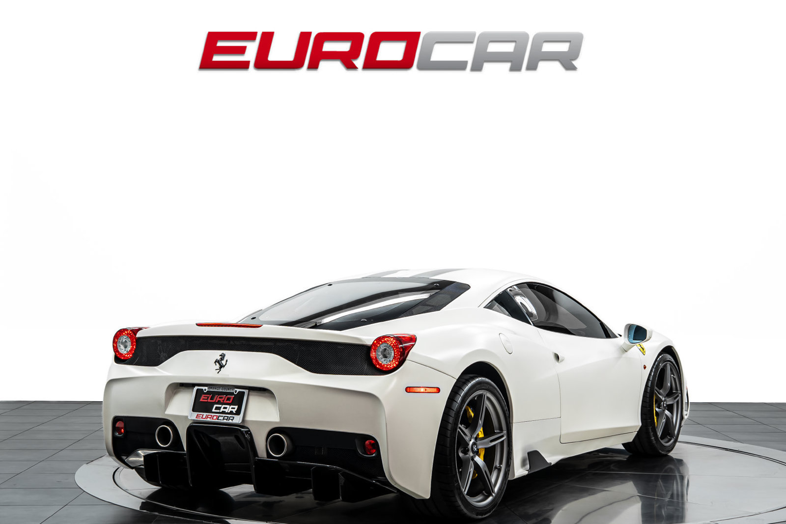 Used 2014 Ferrari 458 Speciale Coupe RWD image 5
