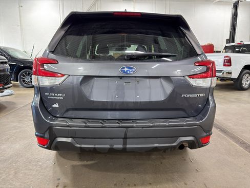 Used 2020 Subaru Forester Premium w/ Popular Package #1 AWD/4WD image 4