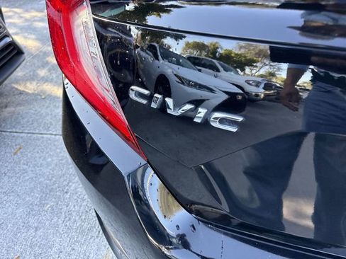 Used 2020 Honda Civic LX image 24