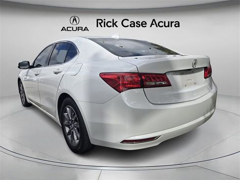 Used 2019 Acura TLX image 7