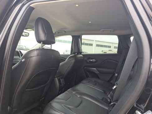 Used 2021 Jeep Cherokee Latitude Lux w/ Trailer Tow Group image 13