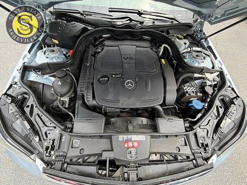 Used 2014 Mercedes-Benz E 350 4MATIC Sedan w/ Premium 1 Package image 28