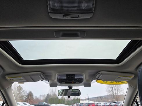 Used 2020 Subaru Crosstrek Hybrid w/ Moonroof Package w/Navigation image 23