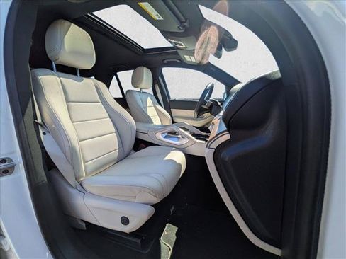 Certified 2025 Mercedes-Benz GLE 450e 4MATIC image 20