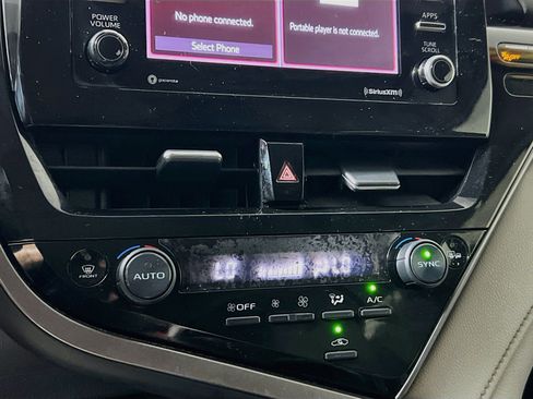 Used 2023 Toyota Camry SE FWD image 25
