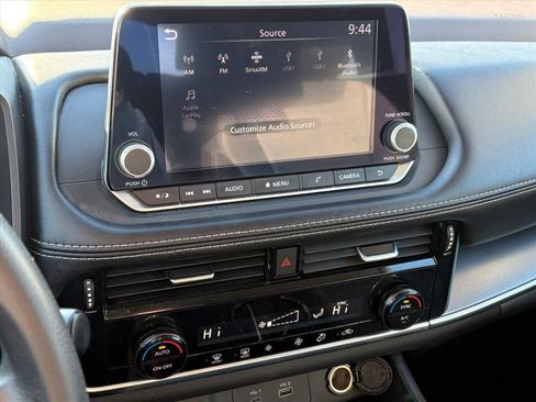 Certified 2023 Nissan Rogue SV image 10