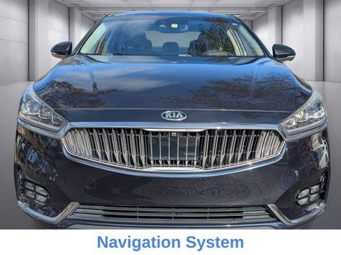 Used 2017 Kia Cadenza Limited w/ Paint Protection Package image 2