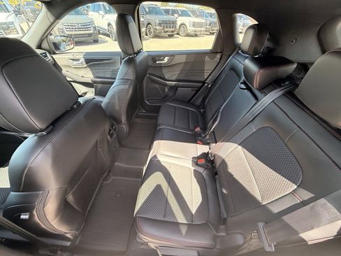 New 2026 Ford Escape ST-Line w/ Tech Pack #1 image 15