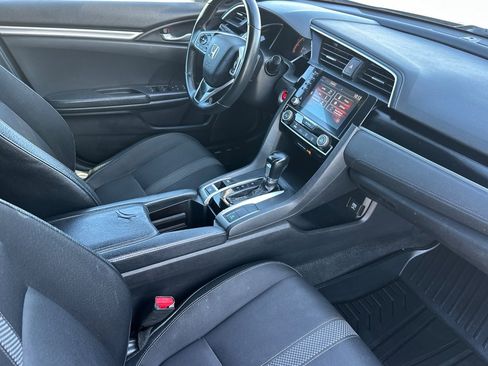 Used 2019 Honda Civic Sport image 14