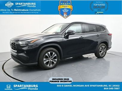 Used 2022 Toyota Highlander XLE