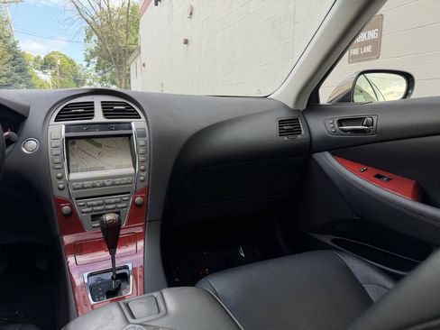 Used 2008 Lexus ES 350 w/ Premium Plus Pkg FWD image 26