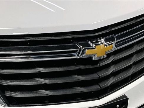 Used 2024 Chevrolet Equinox LS w/ Driver Confidence II Package FWD image 28