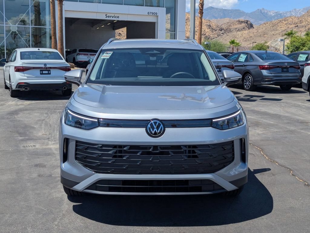 Certified 2025 Volkswagen Tiguan S FWD image 7