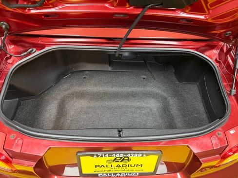 Used 2010 MAZDA MX-5 Miata Grand Touring w/ Premium Pkg image 37