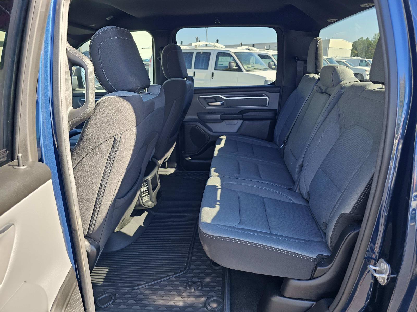 Used 2023 RAM 1500 Big Horn AWD/4WD image 34