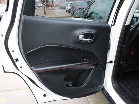 Used 2019 Jeep Compass Trailhawk image 26