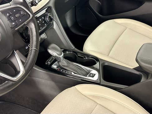 Used 2023 Buick Encore GX Preferred w/ Cold Weather Comfort Package FWD image 27