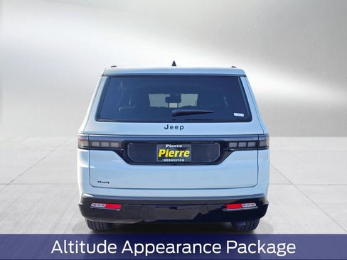 New 2026 Jeep Grand Wagoneer L Limited AWD/4WD image 5
