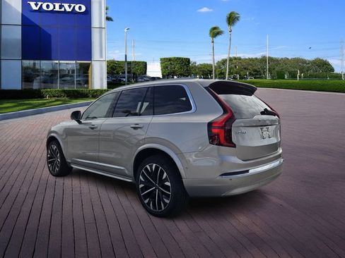 New 2026 Volvo XC90 B5 Plus image 5
