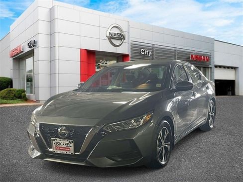 Certified 2021 Nissan Sentra SV image 4