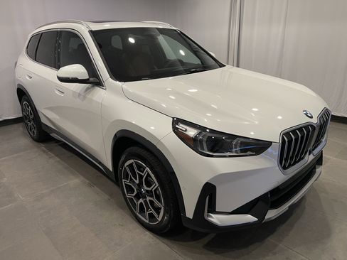 New 2026 BMW X1 xDrive28i w/ Technology Package image 3