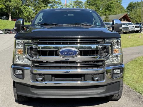 Used 2022 Ford F250 XLT w/ XLT Premium Package AWD/4WD image 3
