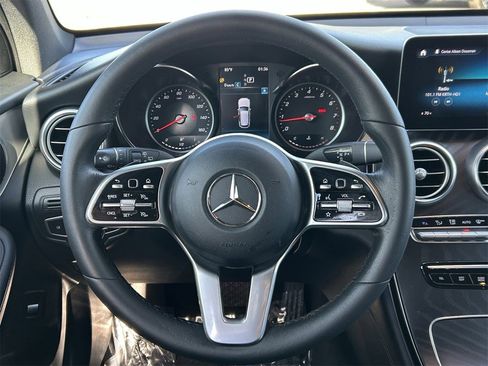 Used 2020 Mercedes-Benz GLC 300 GLC 300 image 23