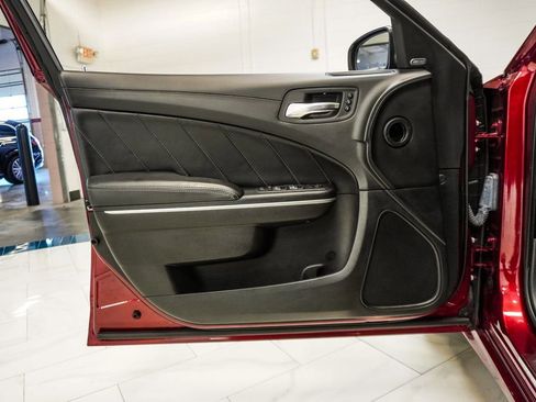 Used 2022 Dodge Charger Scat Pack RWD image 17