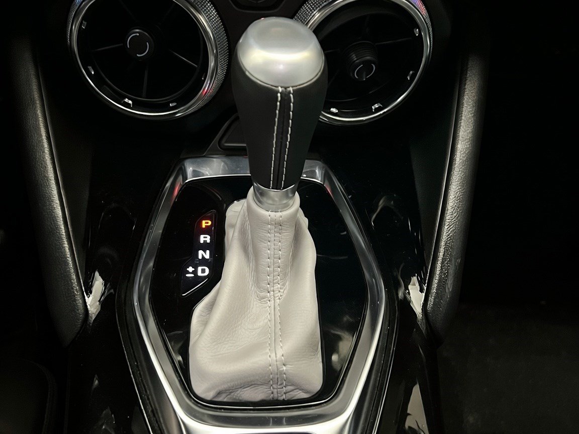 Used 2023 Chevrolet Camaro LT w/ Technology Package RWD image 12