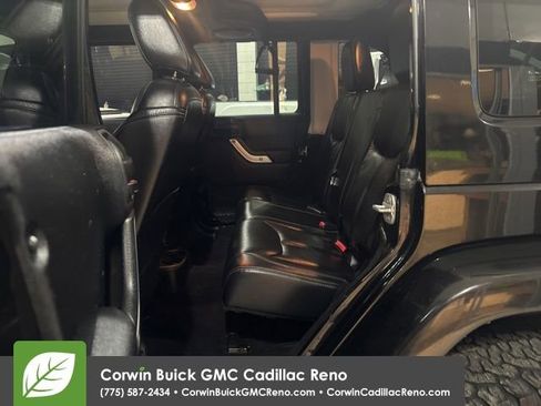 Used 2013 Jeep Wrangler Unlimited Sahara w/ Connectivity Group AWD/4WD image 29