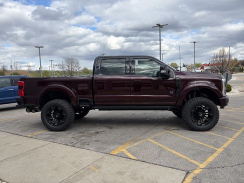 New 2026 Ford F250 Lariat w/ Black Appearance Package AWD/4WD image 5