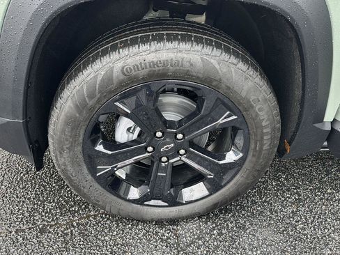 New 2026 Chevrolet Equinox LT w/ Convenience Package II image 30