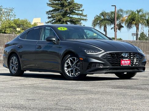 Used 2023 Hyundai Sonata SEL FWD image 1