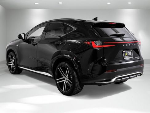 Used 2022 Lexus NX 450h+ F Sport image 9