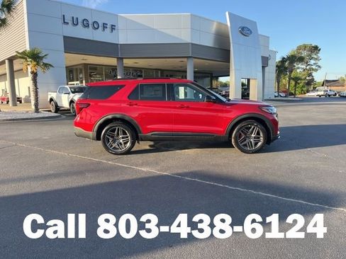 New 2026 Ford Explorer ST-Line AWD/4WD image 2