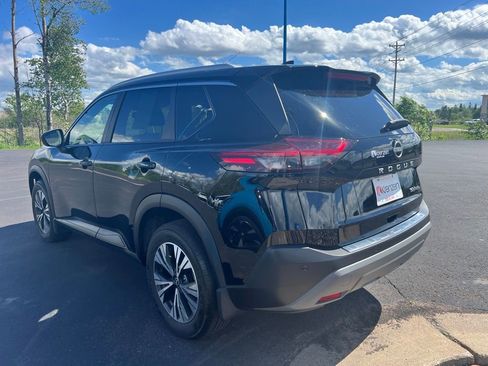 Used 2023 Nissan Rogue SV w/ SV Premium B Package AWD/4WD image 7