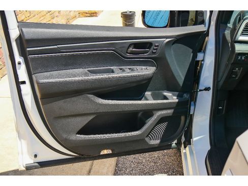 Used 2023 Honda Odyssey Sport image 10