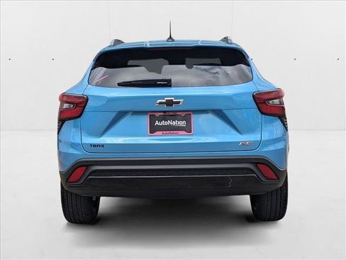 New 2025 Chevrolet Trax RS w/ Driver Confidence Package image 8