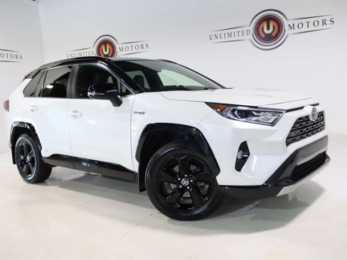 Used 2020 Toyota RAV4 XSE image 65