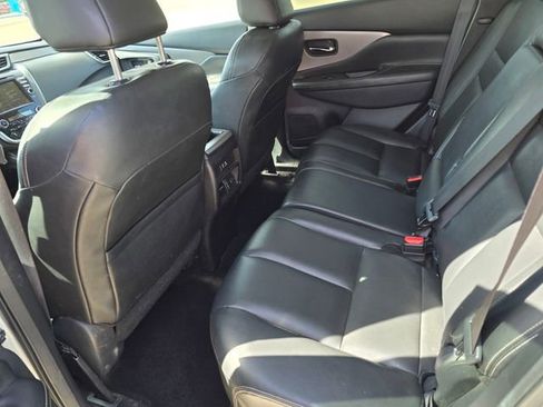 Used 2023 Nissan Murano SV AWD/4WD image 16
