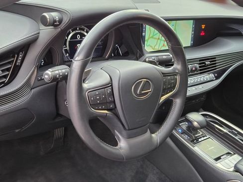 Used 2019 Lexus LS 500 RWD image 18