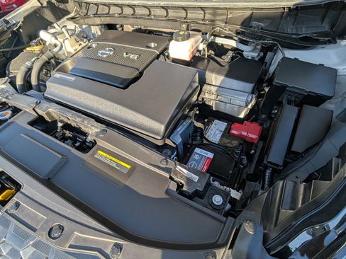 Used 2024 Nissan Murano SV w/ SV Midnight Edition Package image 21