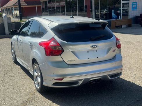 Used 2014 Ford Focus ST FWD image 8
