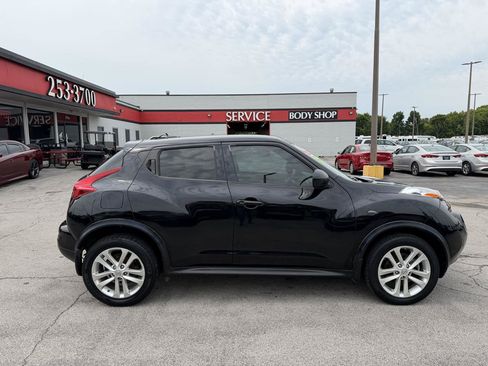 Used 2014 Nissan Juke SV w/ Navigation Package FWD image 2
