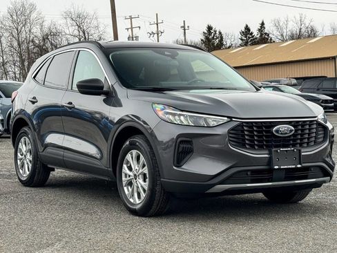 Used 2024 Ford Escape Active w/ Tech Pack #1 image 1